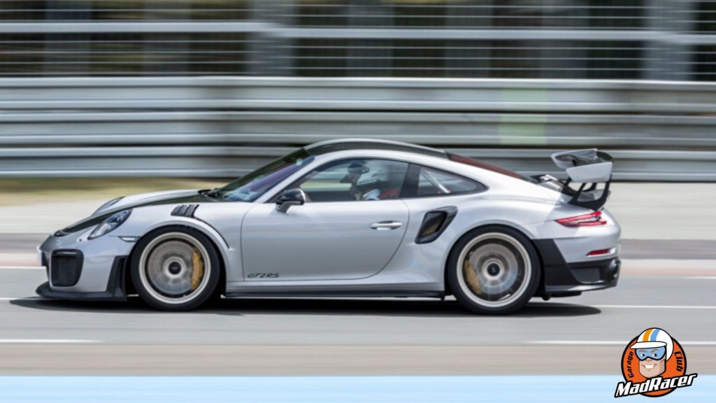 Porsche 911 GT2 RS en circuito